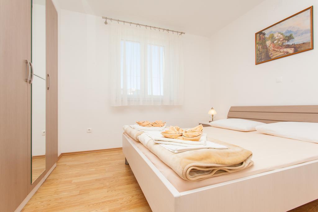 Apartments Mia Baška Extérieur photo